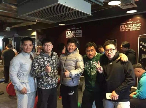地大集训队与教练合影 地大集训队与教练合影